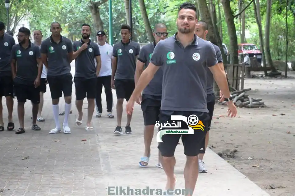 المنتخب الوطني : سياحة في الصباح وعمل وتدريبات في المساء