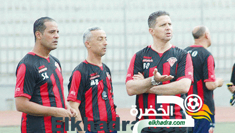 أخبار مولودية وهران : رفع وتيرة العمل بتربص الباز