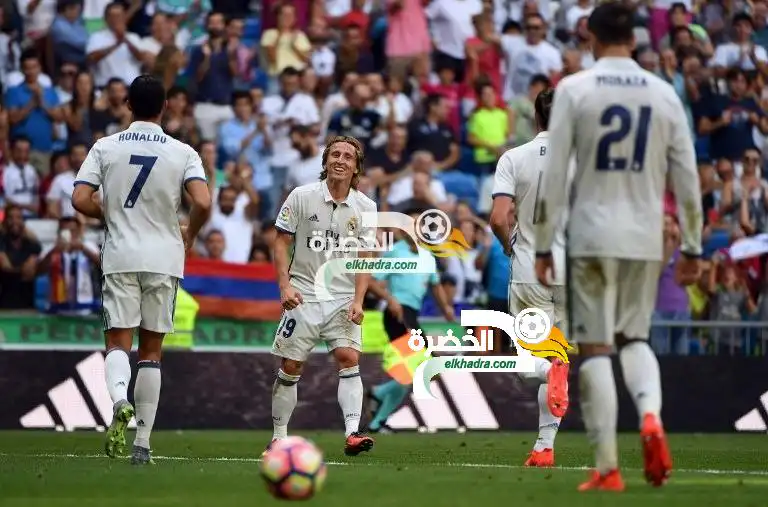 بخماسية في شباك أوساسونا .. ريال مدريد يحقق الفوز الثالث علي التوالي في الليجا