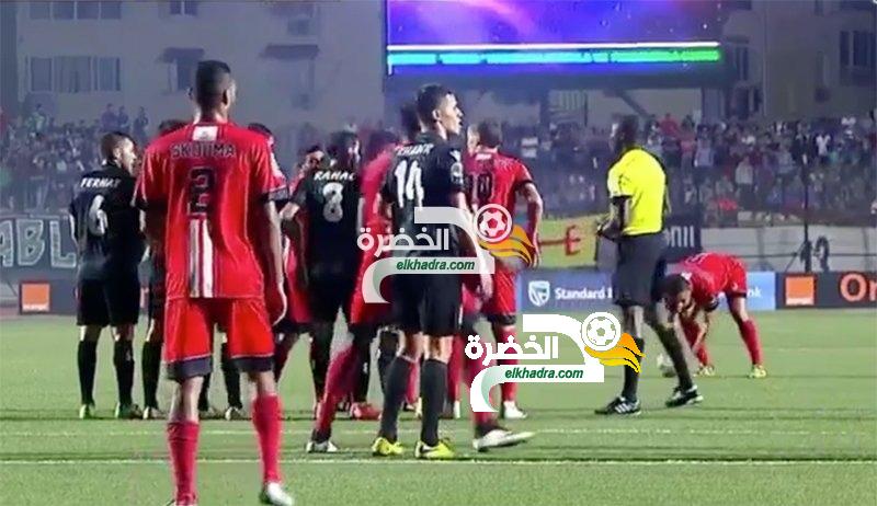 مولودية بجاية تكتفي بتعادل سلبي أمام الفتح الرباطي في ذهاب نصف نهائي لكأس الكاف