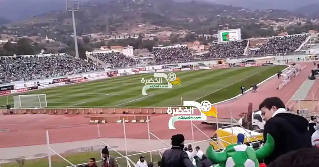المولودية تحسم داربي الجزائر امام الاتحاد 2-1 في ملعب مصطفى تشاكر