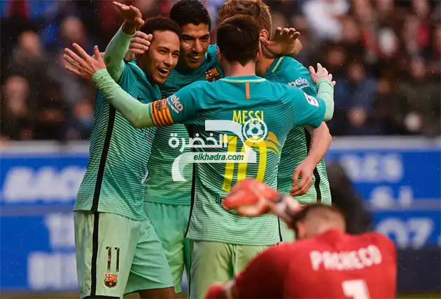 برشلونة يثأر من مضيفه ديبورتيفو ألافيس بانتصار ساحق بسداسية