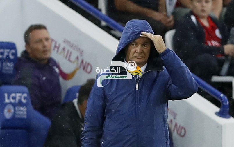 ليستر سيتي يقيل مدربه الإيطالي كلاوديو رانييري
