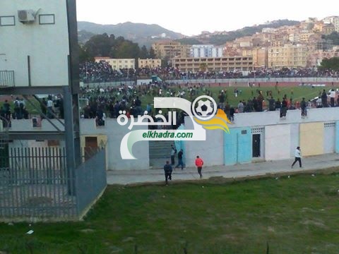 عشرون جريح بسبب أعمال عنف خلال مباراة مولودية بجاية واتحاد العاصمة 1