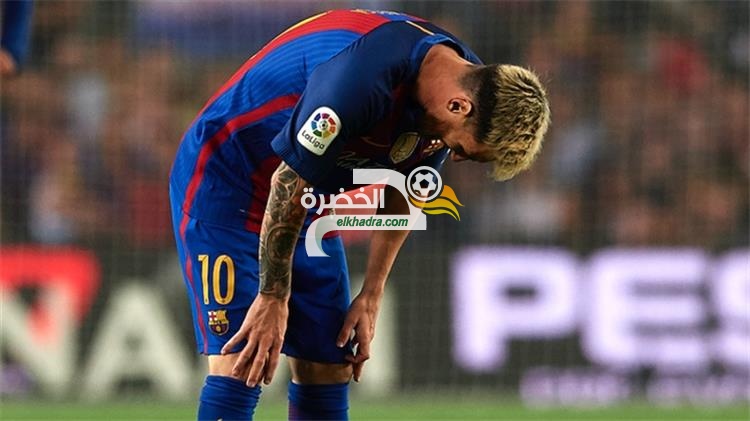 بالصور| ميسي يغادر إلى إيطاليا لمتابعة تطورات آلالام المعدة