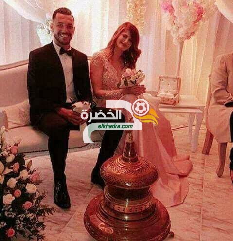 بالصور .. احتفال الدولي الجزائري هشام بلقروي بخطوبته