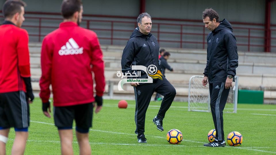 خواكين كاباروس بالمساعد مارتن و مينانو كمحضر بدني للإشراف على المنتخب الجزائري 2