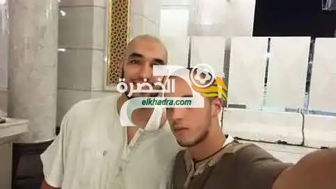 نبيل بن طالب يؤدي مناسك العمرة