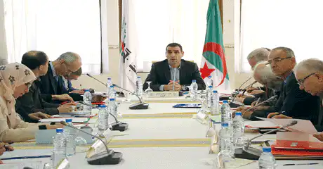 المنتخب والبطولة: المكتــب الفيـدرالي في جلــسة ســاخنة