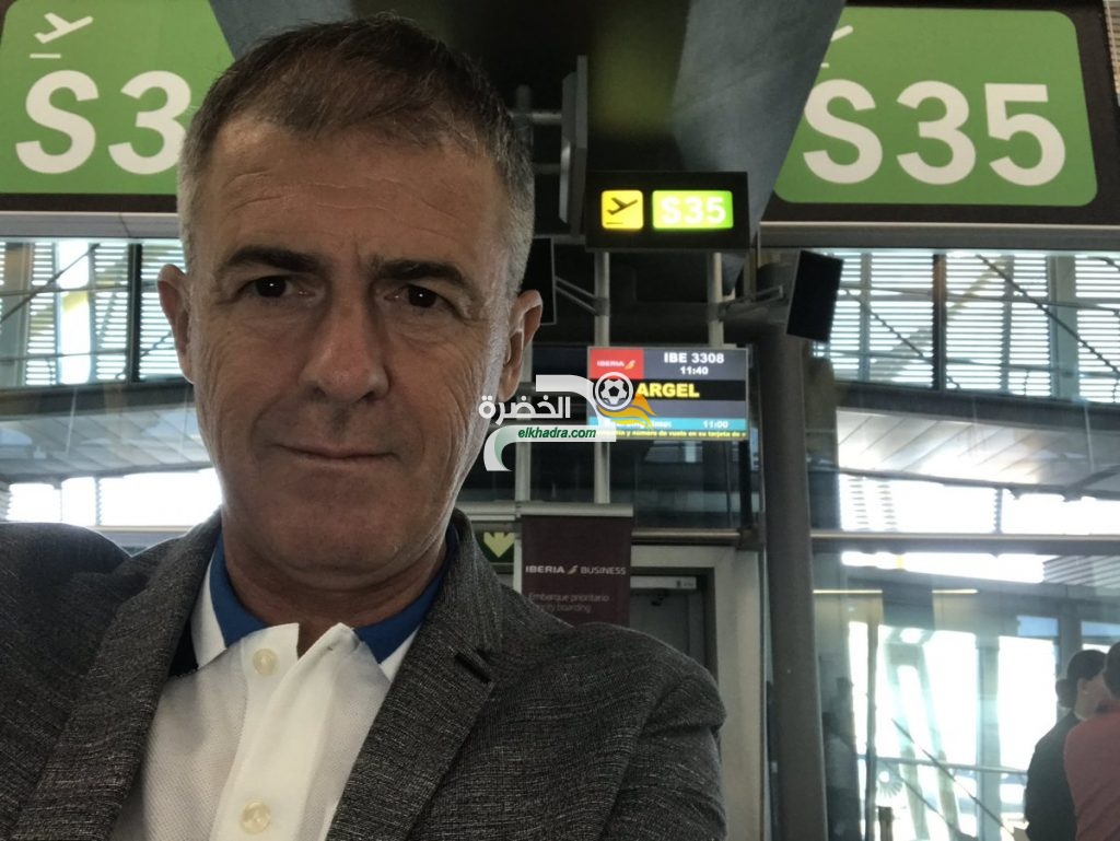 ألكاراز سيجتمع بزطشي من أجل عرض برنامج تحضيرات المنتخب الوطني