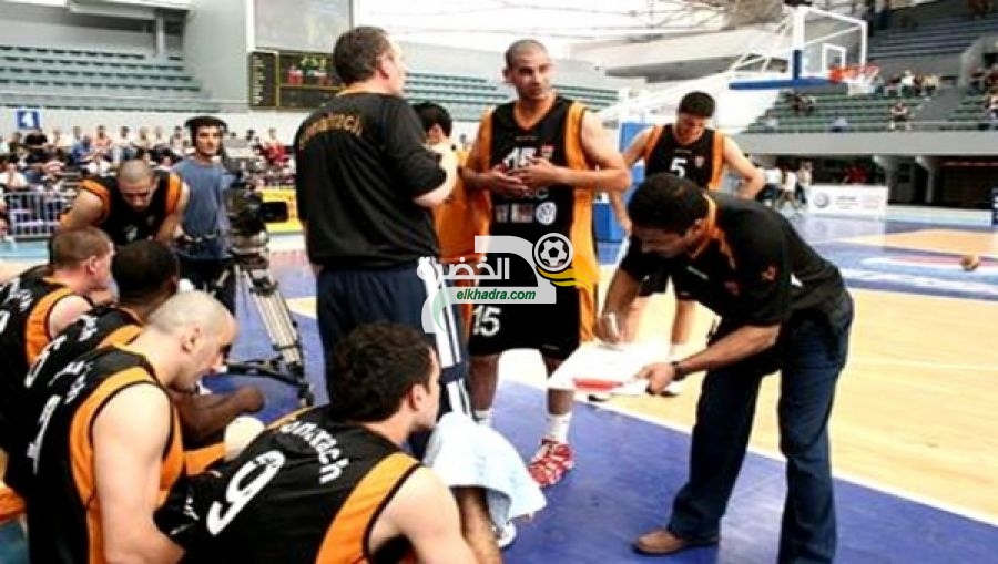 المجمع الرياضي البترولي للرجال يتُوِّج بكأس الجزائر لكرة السلة