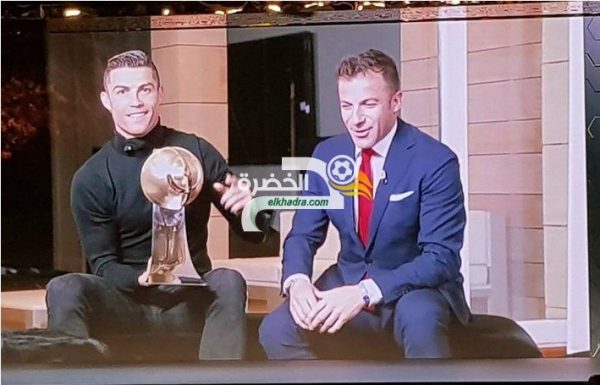 كريستيانو رونالدو يتُوج بجائزة جلوب سوكر كأفضل لاعب في العالم