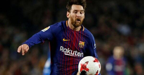 ميسي : “فكرت في الرحيل عن برشلونة”
