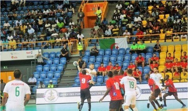 الجزائر تقصى امام أنجولا في بطولة أفريقيا لليد 6