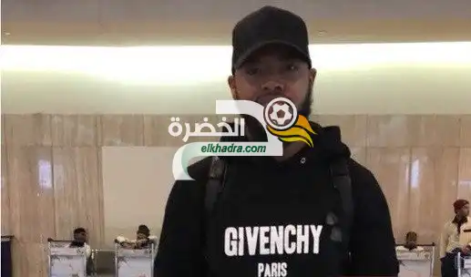 مبولحي يصل للتوقيع مع فريق جديد