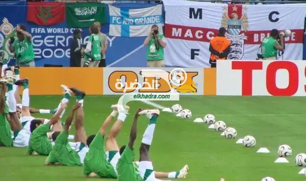 المنتخب السعودي يحصل على إذن بإفطار رمضان