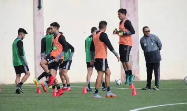 المنتخب الوطني أقل من 20 سنة : قائمة 24 لاعبا