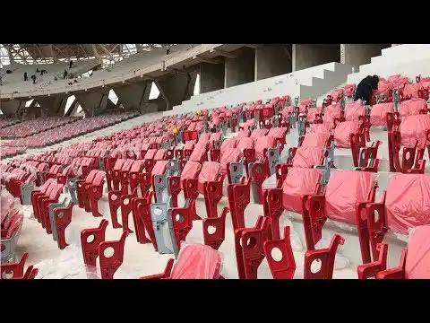 شاهد بالفيديو : جولة سريعة في ملعب وهران الجديد   ملعب عالمي