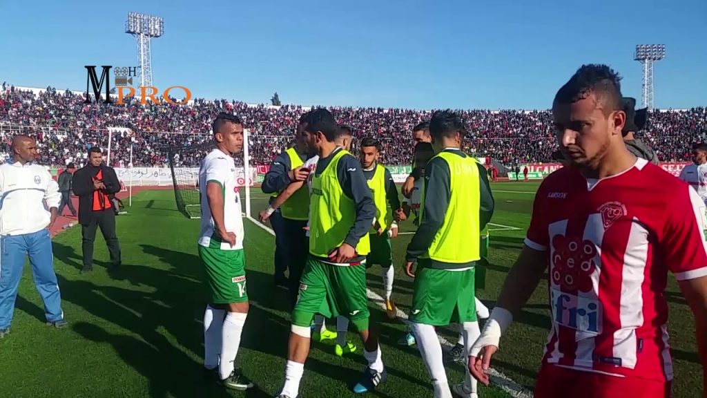 مولودية وهران تسحق اتحاد بلعباس بخماسية