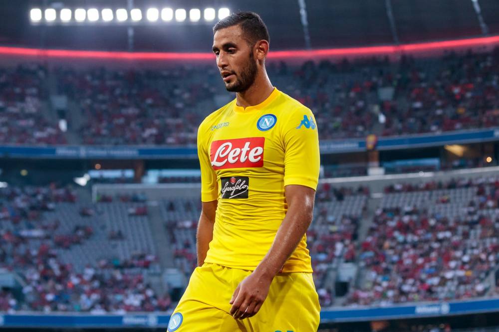 فوزي غلام محل اهتمام عمالقة الدوري الإنجليزي