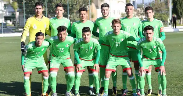 المنتخب الجزائري دون 21 سنة :استدعاء 25 لاعبا لتربص تحضيري بالبليدة