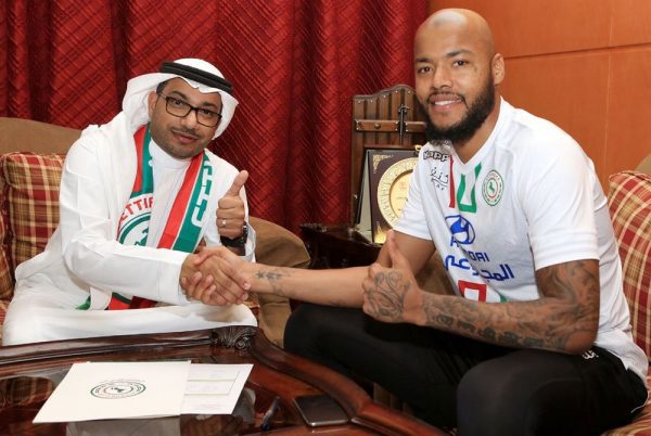 مبولحي يجدد عقده مع الاتفاق السعودي 3 سنوات 6