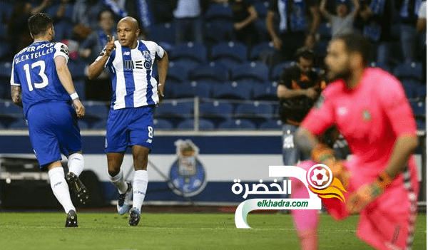 براهيمي هداف ويقود بورتو لانتزاع صدارة الدوري البرتغالي
