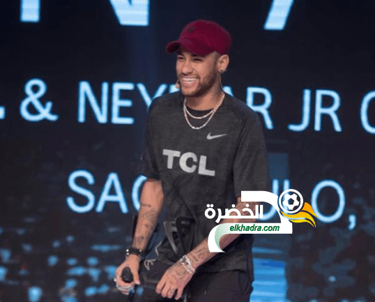 تقارير تكشف موعد عودة الدولي البرازيلي نيمار إلى الملاعب