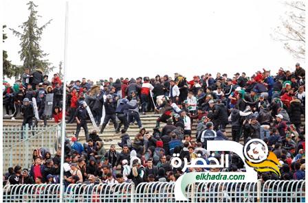 إصابة 120 شخصا بينهم 20 شرطيا في أحداث عنف مباراة كأس الجزائر 1