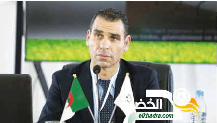 زطشي :»أطلب من اللاعبين القدامى المساعدة من أجل الكرة الجزائرية»