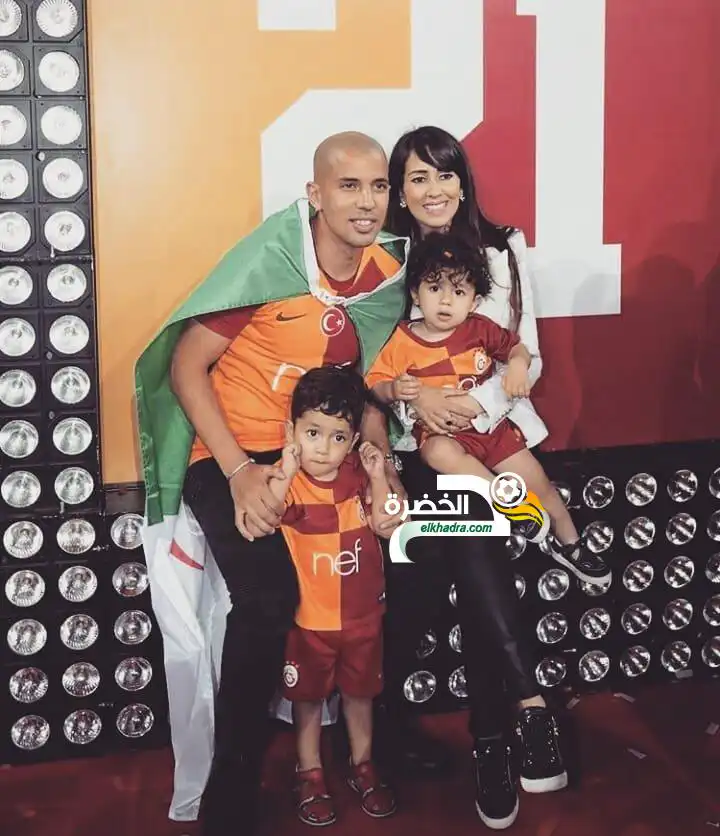 بالصور .. فيغولي رفقة زوجته و أبنائه