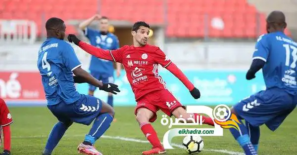 فرنسا: نسيم أكرور ،44 سنة، احسن هداف !