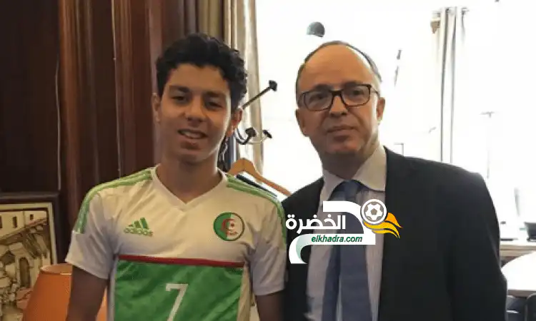 موهبة برشلونة مادين كورغلي يظهر بقميص الجزائر