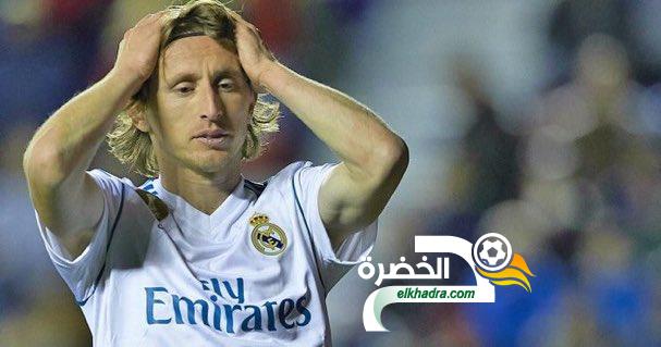 لوكا مودريتش يحسم التصويت لصالحه في جائزة الكرة الذهبية
