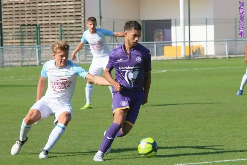 الجزائري طاوي هداف مع تولوز ضد مارسيليا !