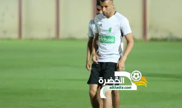 حساني ينتقد بشدة الصحفيين : ” مستواى ليس ضعيف “