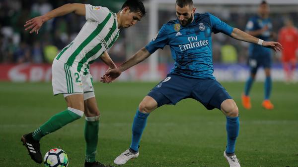 ارتفاع قيمة الجزائري عيسى ماندي بشكل كبير في أوروبا