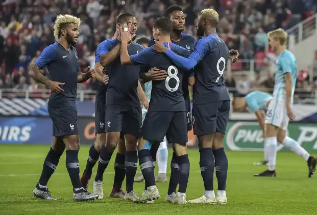 حسام عوار يتألق مع المنتخب الفرنسي !