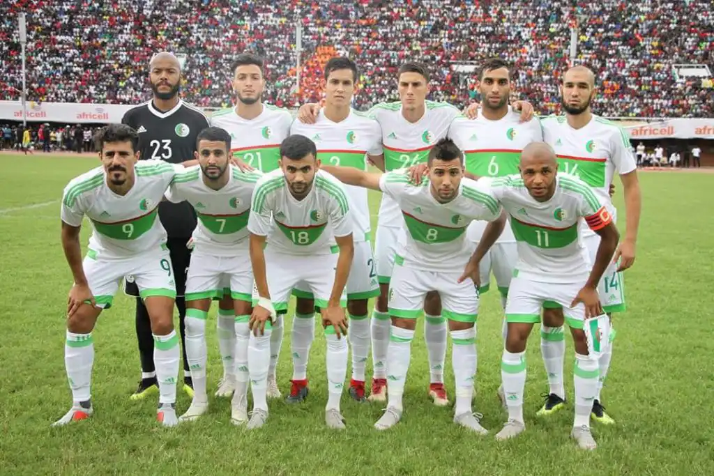 الجزائر والبنين: 22 ألف تذكرة للبيع بملعب مصطفى تشاكر