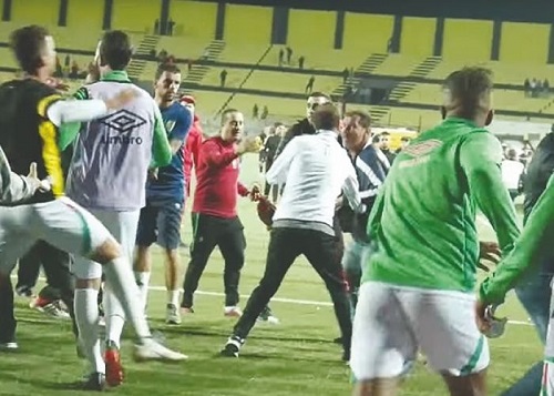 9 لاعبين من مولودية الجزائر غدا الخميس أمام القضاء 18