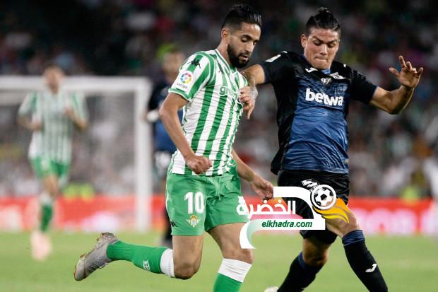 ريال بيتيس يحدد سعر 6 ملايين يورو من أجل بيع رياض بودبوز