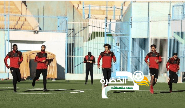 الأهلي يخوض تدريبه الأول في مدينة بشار