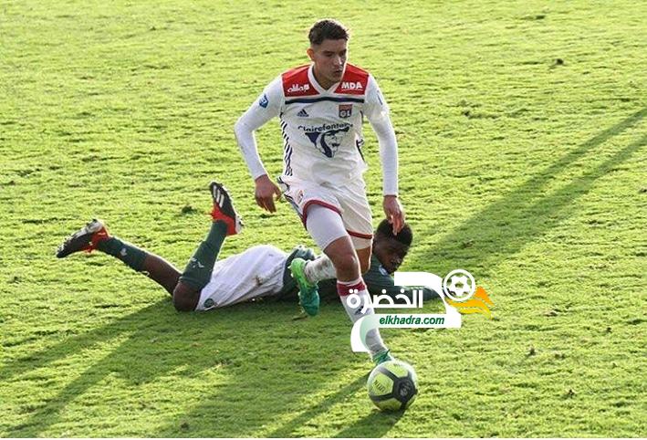 الجزائري بن عيسى يطمح لعقد إحترافي مع أولمبيك ليون ! 24 الجزائري بن عيسى يطمح لعقد إحترافي مع أولمبيك ليون ! 24