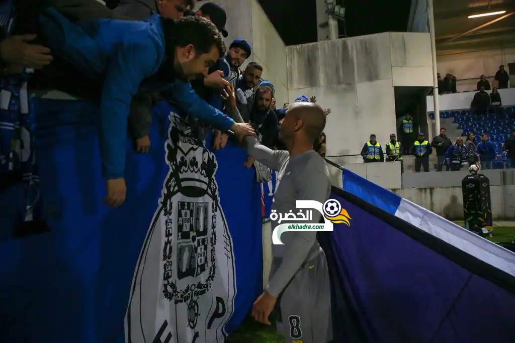 براهيمي بديل وبورتو يحقق فوزا صعبا خارج قواعده على فييرنسي