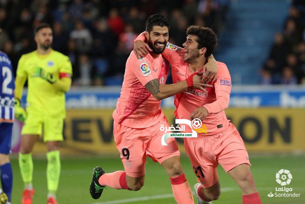 برشلونة يتجاوز ألافيس ويقترب من لقب الليجا