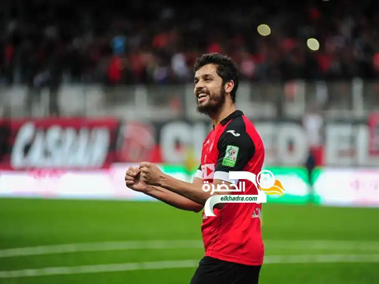 اتحاد الجزائر يقرر طرد المدافع فاروق شافعي نهائيا
