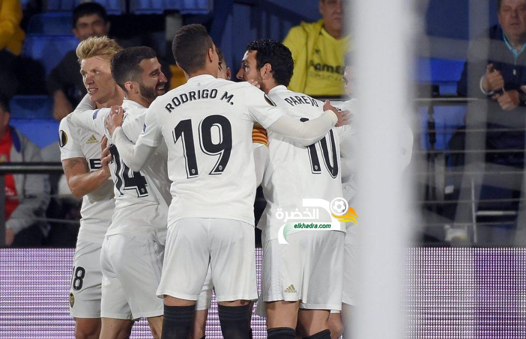 فالنسيا يفوز على مواطنه فياريال ويضع قدماً في نصف نهائي الدوري الأوروبي