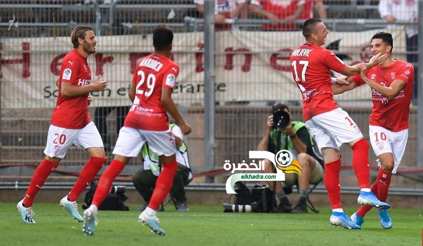 فرحات هداف ويقود فريق نيم للفوز على بريست بثلاثية نظيفة