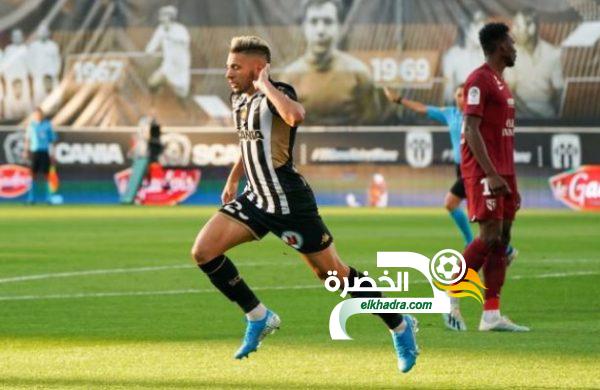 فريد الملالي هداف ضد ميتز ويقود أنجيه لصدارة الدوري الفرنسي