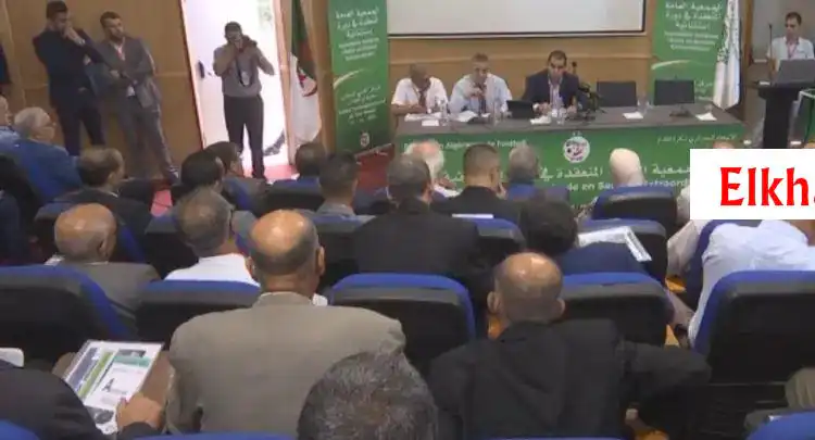 الدوري الجزائري : نظام المنافسة الذي تمت المصادقة عليه من طرف الجمعية الإسثنائية للفاف